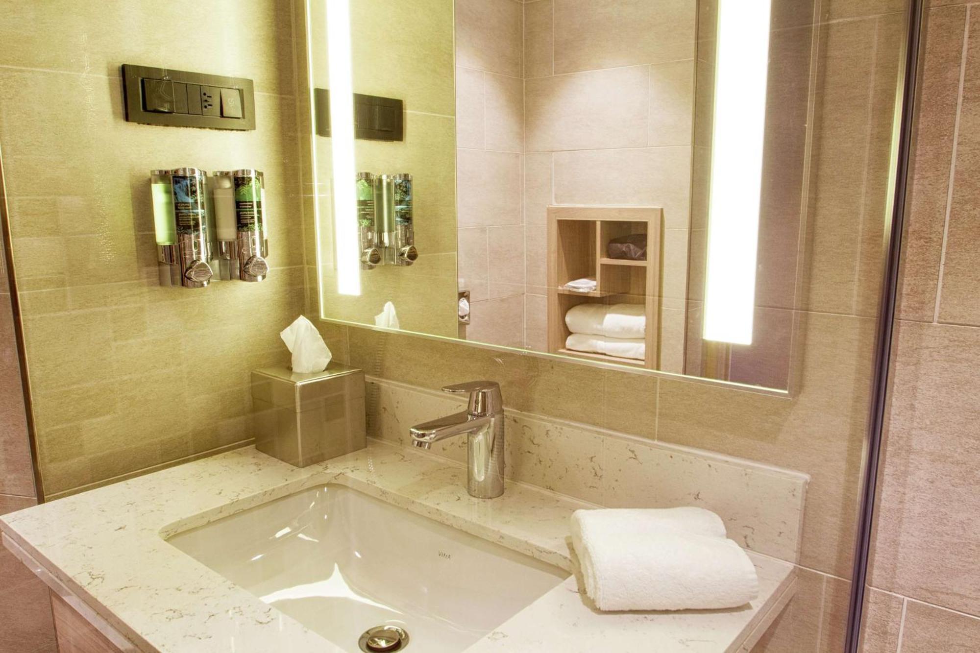 Hampton By Hilton Bolu Hotel Bagian luar foto